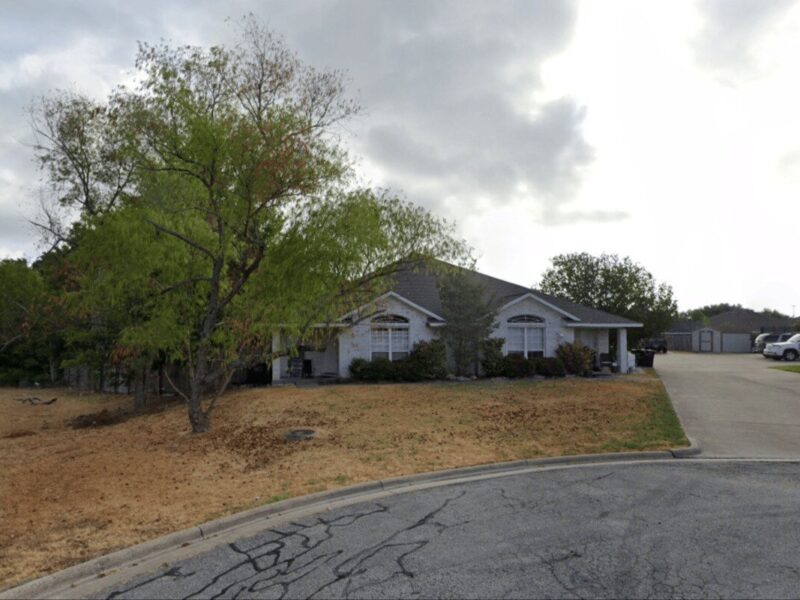 1016 Willow Pond